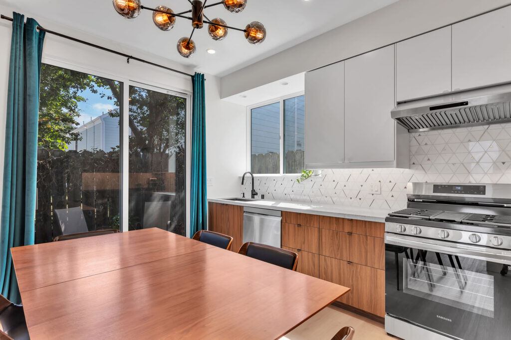 Case Study: MRVO4PLAX